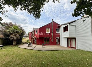  Maison à vendre 8 pièces 176 m²