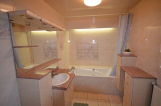  Maison � vendre 6 pi�ces 196 m�