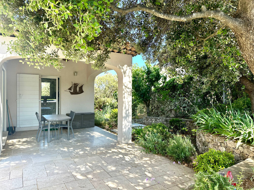 AIX EN PROVENCE Quartier La Duranne - Maison 159 m² -Double garage 80 m² -T3 de 50 m² - Terrain 1236 m²