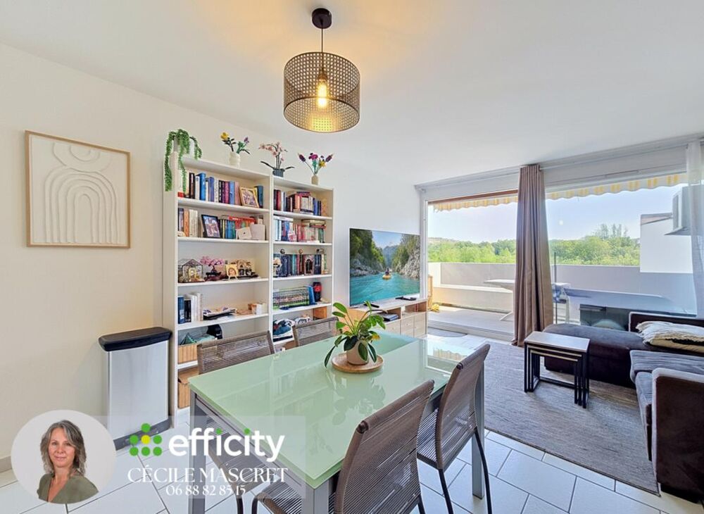 Appartement 3 pièces 59 m² · à Vallon Pont D Arc · 59 m² · 89 000 €