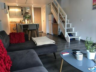 Appartement à louer 2 pièces 50 m²