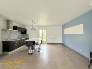  Maison  vendre 4 pices 75 m