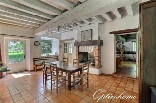  Propriété/château à vendre 8 pièces 250 m²