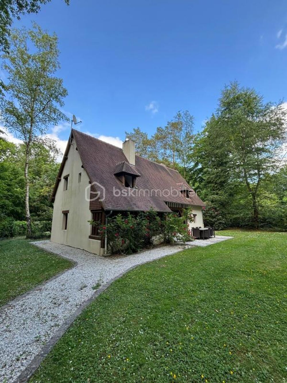 Vente Maison Maison - 7 pièces - 128m² - Domaine Privé du Mont-Saint-Leger - 1400m² de terrain Saint gatien des bois