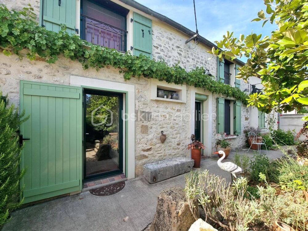 MAISON EN PIERRE_ 4 CHAMBRES_ JARDIN !