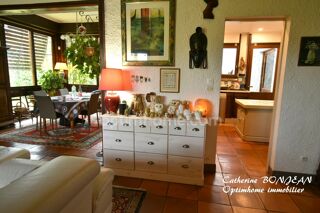  Maison � vendre 8 pi�ces 219 m�