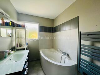  Maison à vendre 8 pièces 193 m²