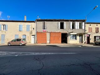  Immeuble à vendre 2 pièces 285 m²