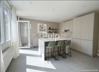  Immeuble � vendre 15 + pi�ces 290 m�