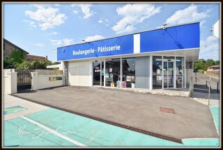  Immeuble à vendre 11 pièces 300 m²