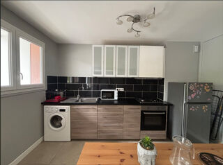  Appartement à louer 3 pièces 70 m²