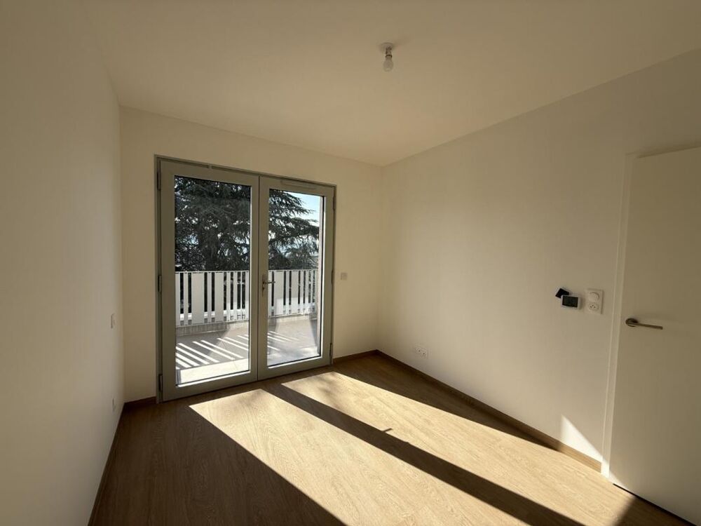 APPARTEMENT T2 NEUF - GARAGE + TERRASSE - CHADRAC