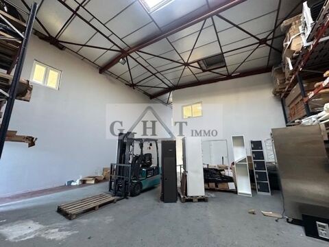   ENTREPOT 568M² A LOUER SAINTE-GENEVIEVE-DES-BOIS 