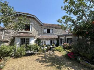 Maison 4 pièces 100 m² · à Ury · 100 m² · 320 000 €