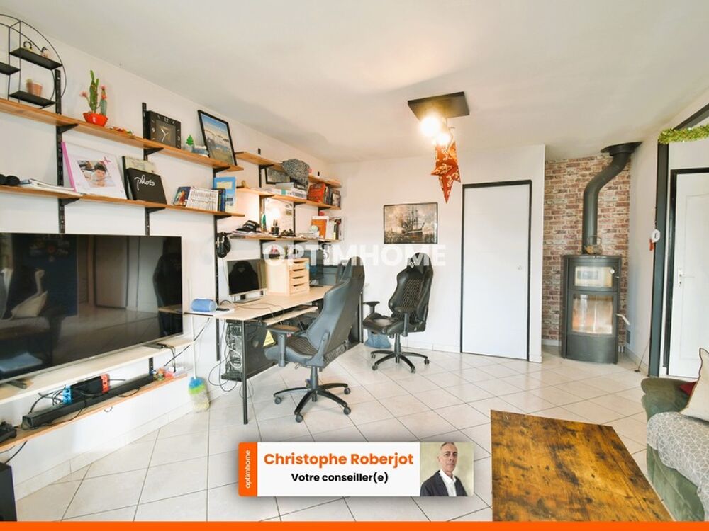 Lumineuse maison familiale de 168m2 au sol sur 2 niveaux et 1.6 hectare de terrain + 276m2 de dépendances