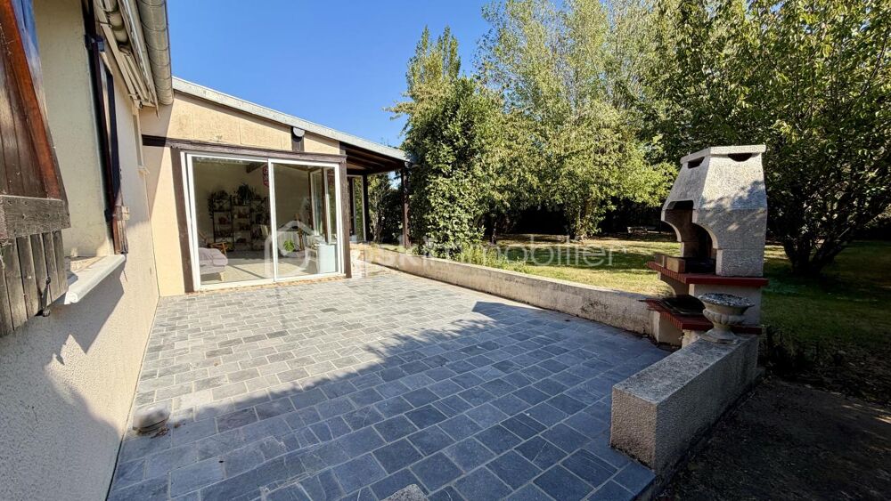 Vente Maison MAISON TRADITIONNELLE DE 137 M² AVEC SOUS-SOL TOTAL, VÉRANDA ET TERRAIN ARBORÉ DE 1 263 M² Houdan