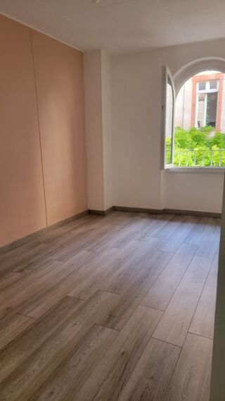  Maison à louer 4 pièces 107 m²