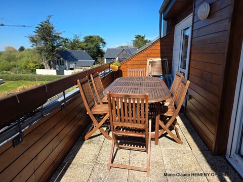   SAINT BRIAC SUR MER:Appartement de 69m�, 4 pi�ces, terrasse et balcon ensoleill�es, deux stationnements Appartement - 4 pi�ce(s) - 69 m�