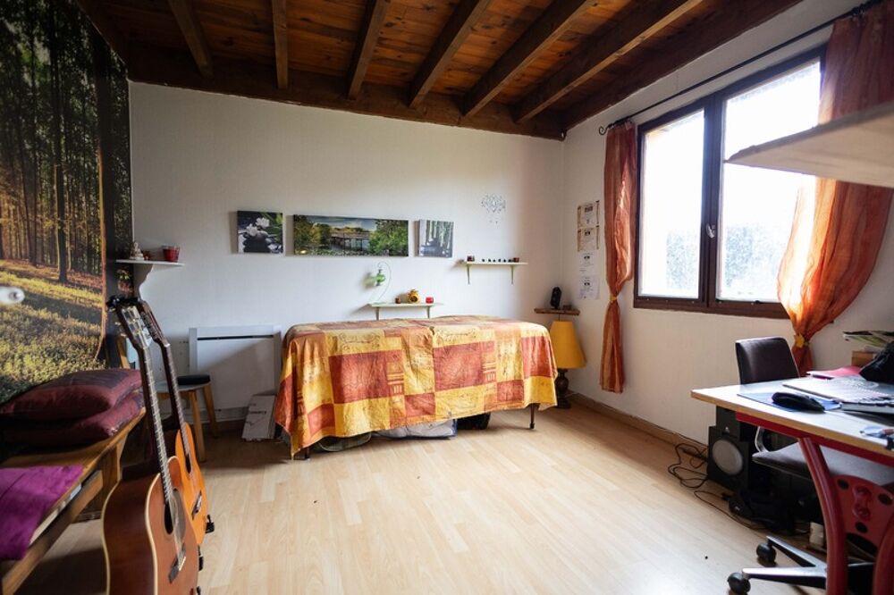Vente Maison Maison à vendre 5 pièces, 4 chambres, 105m², grand garage, terrain 1200m², à SERRES CASTET (64) Serres castet