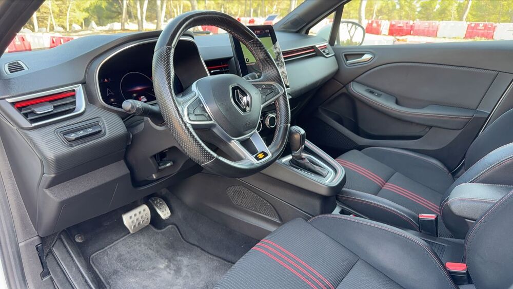Clio 1.6 E-Tech 140.0 Hybride BVA6 RS Line 2022 occasion 13220 Chateauneuf Les Martigues