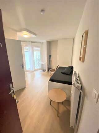  Appartement à louer 1 pièce 17 m²