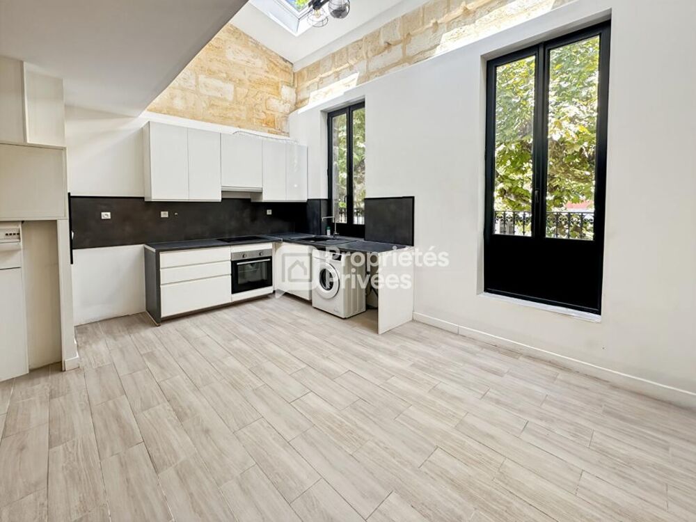 Vente Appartement BORDEAUX JUDAÏQUE  ENTRÉE INDÉPENDANTE  DUPLEX 2 CHAMBRES  et 2 SALLES D'EAU  1er et DERNIER ÉTAGE Bordeaux