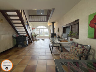  Maison � vendre 8 pi�ces 215 m�