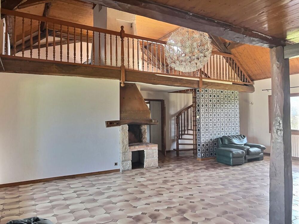 OPPORTUNITE RARE - Ensemble immobilier avec fort potentiel 12 pièce(s) 349 m2