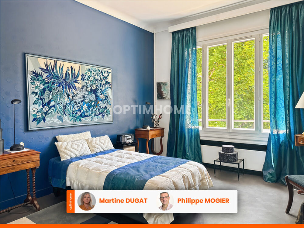 Rare à Vichy, lot de 2 appartements 1er et 2ème étage avec toit terrasse, 2 garages et caves