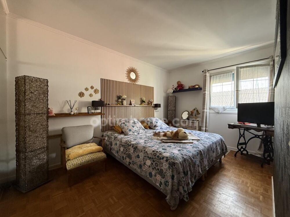 Vente Maison ? CHAMARANDE – COUP DE CŒUR pour cette maison atypique 109 M² avec chalet et jardin de 860 m² Chamarande