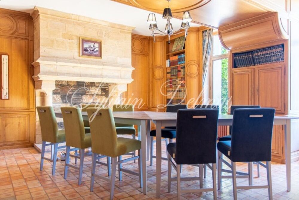 à vendre  Propriété/château Tours (37000)