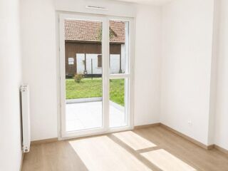  Appartement à louer 2 pièces 45 m²