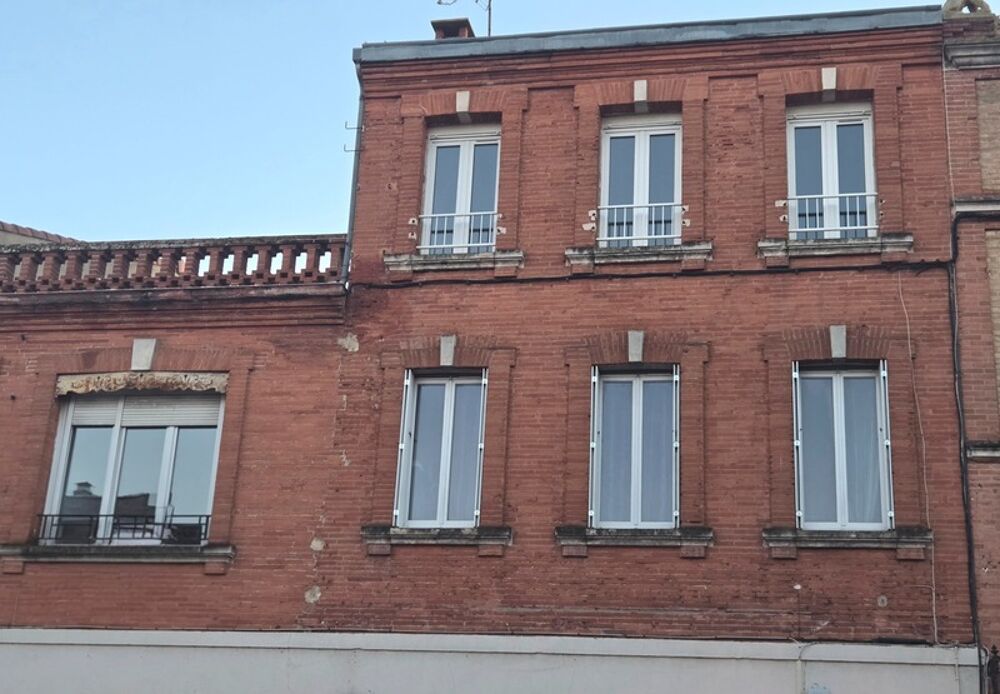 TRES BEL APPARTEMENT T3 EN CENTRE VILLE DE LAVAUR