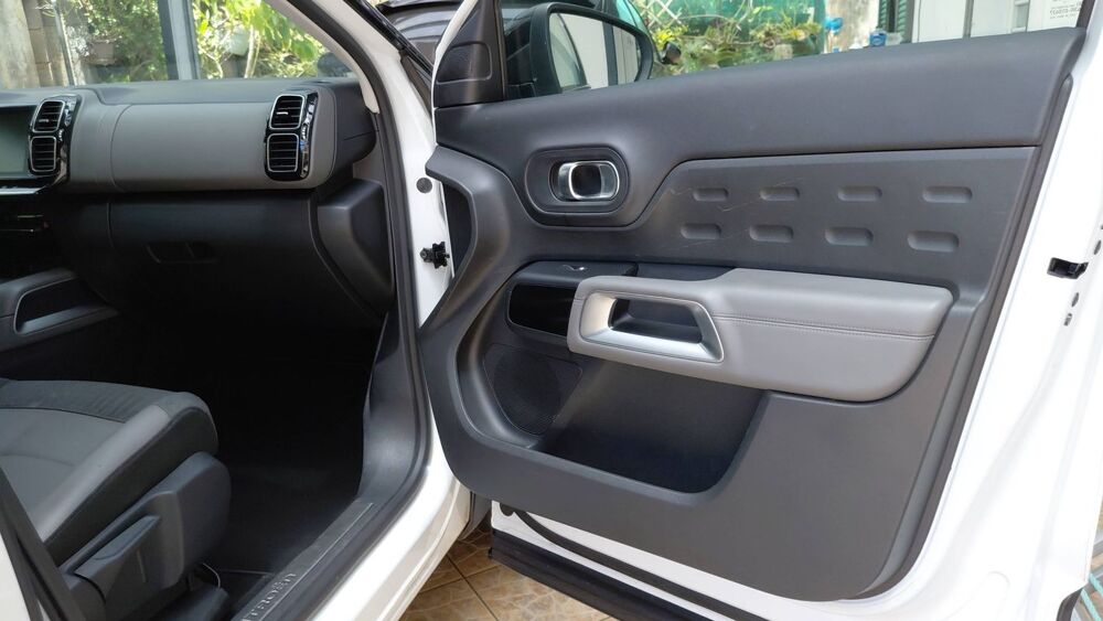 C5 aircross 2.0 BlueHDi 180 EAT8 Shine - Premi&egrave;re main 2020 occasion 97400 Saint Denis