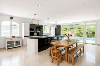  Maison à vendre 13 pièces 264 m²