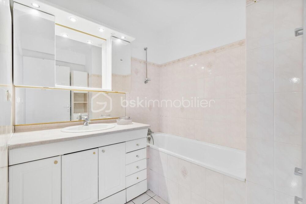 � vendre  Appartement Paris 19