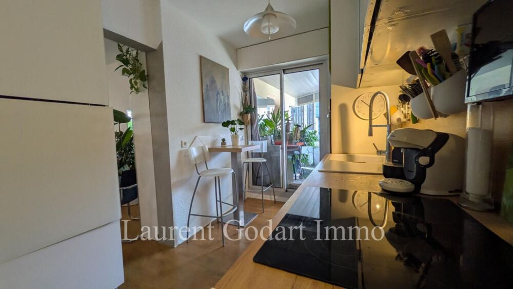 Vente Appartement Appartement 2 pièces 48 m2 avec cellier et Parking Bordeaux