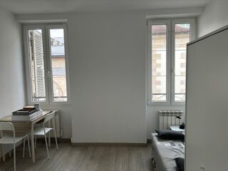  Appartement à louer 1 pièce 18 m²
