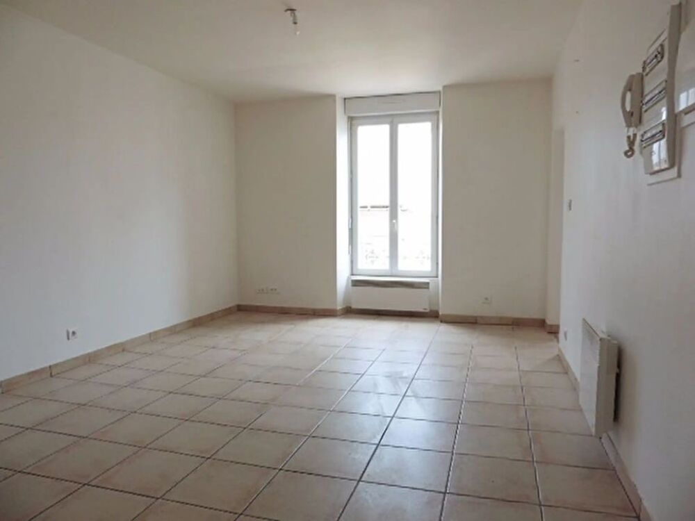 Appartement de 70m2 à louer sur Sévérac d'Aveyron
