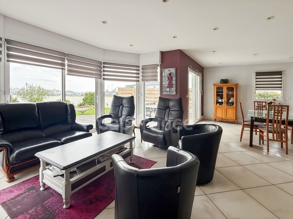 MAISON CONTEMPORAINE DE 180 M2 A BREST LAMBEZELLEC