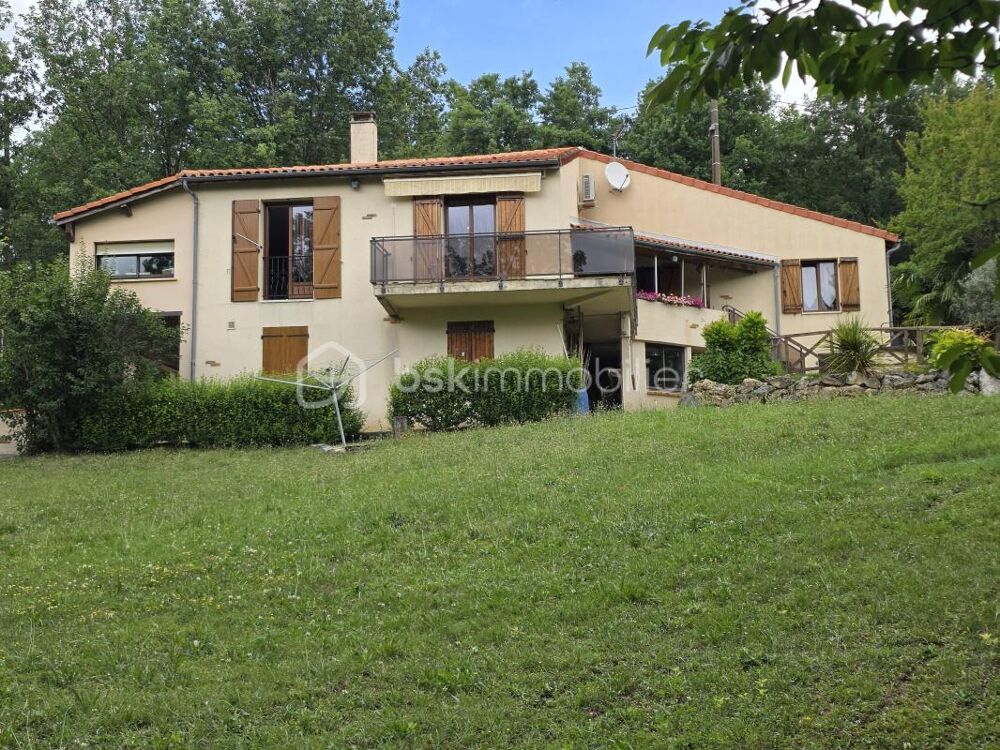 MAISON STE COLOMBE EN BRUILHOIS- GARAGE- JARDIN 3850 m²
