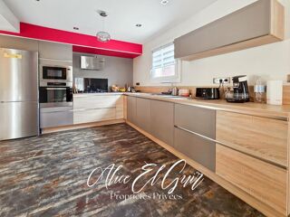  Maison  vendre 6 pices 118 m