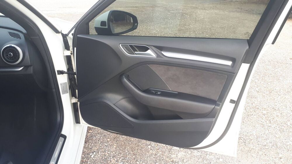 A3 40 TDI 184 Quattro S-Tronic 7 . 2019 occasion 10400 Nogent Sur Seine