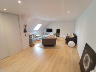  Duplex/triplex à vendre 5 pièces 110 m²