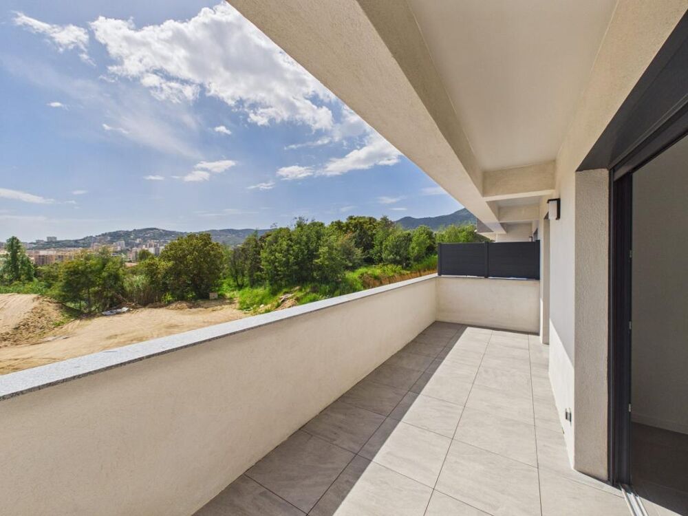 VENTE F4 DUPLEX NEUF PROCHE CENTRE VILLE