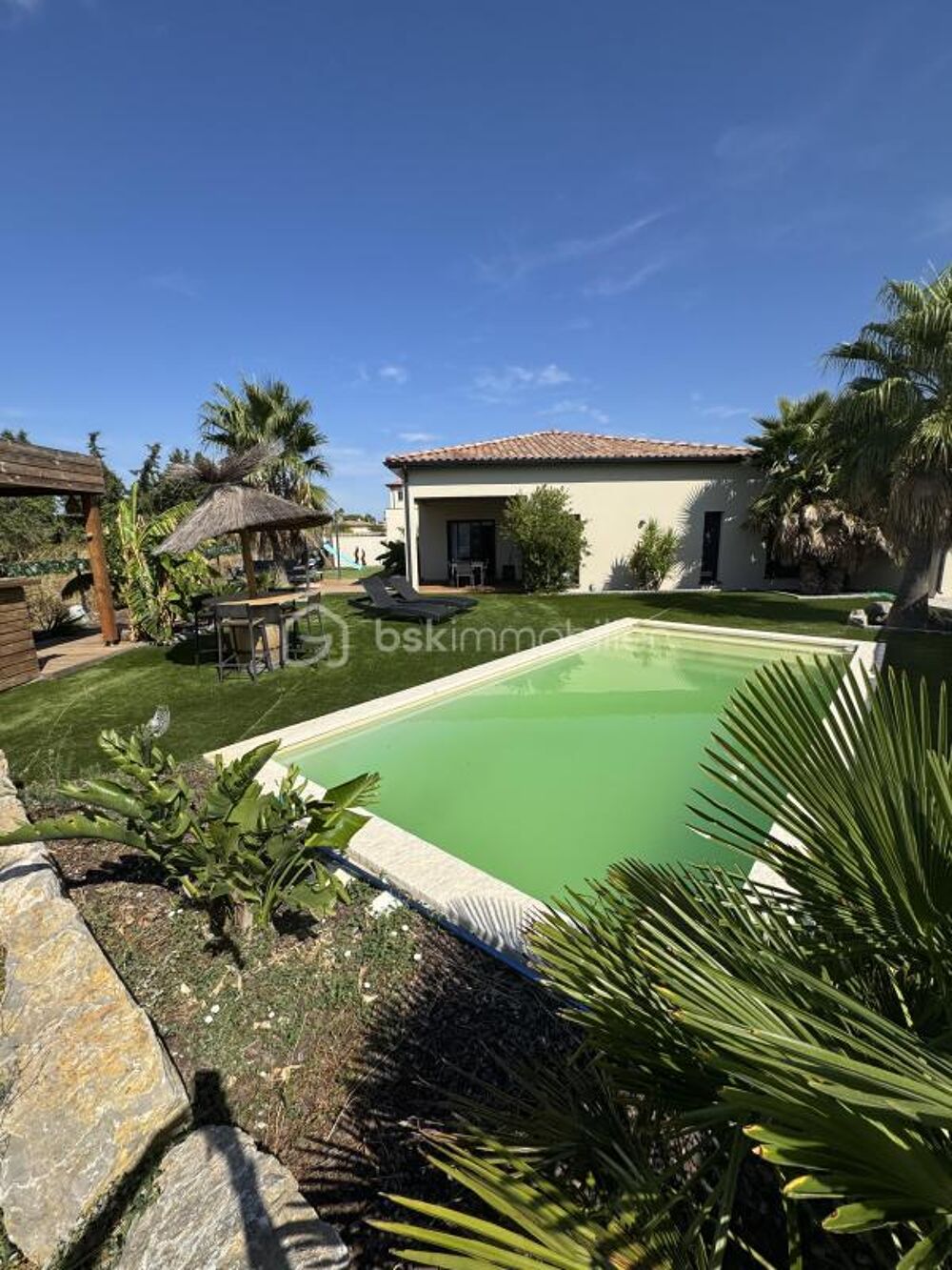 34370 MARAUSSAN - VILLA 2023 - PLAIN PIED - 163m2 - TERRAIN 1040m2 - DOUBLE GARAGE - PISCINE - POOL HOUSE -