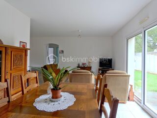 Vente Maison Marennes - Environnement calme - Plain-pied - 2 Chambres - Garage Marennes