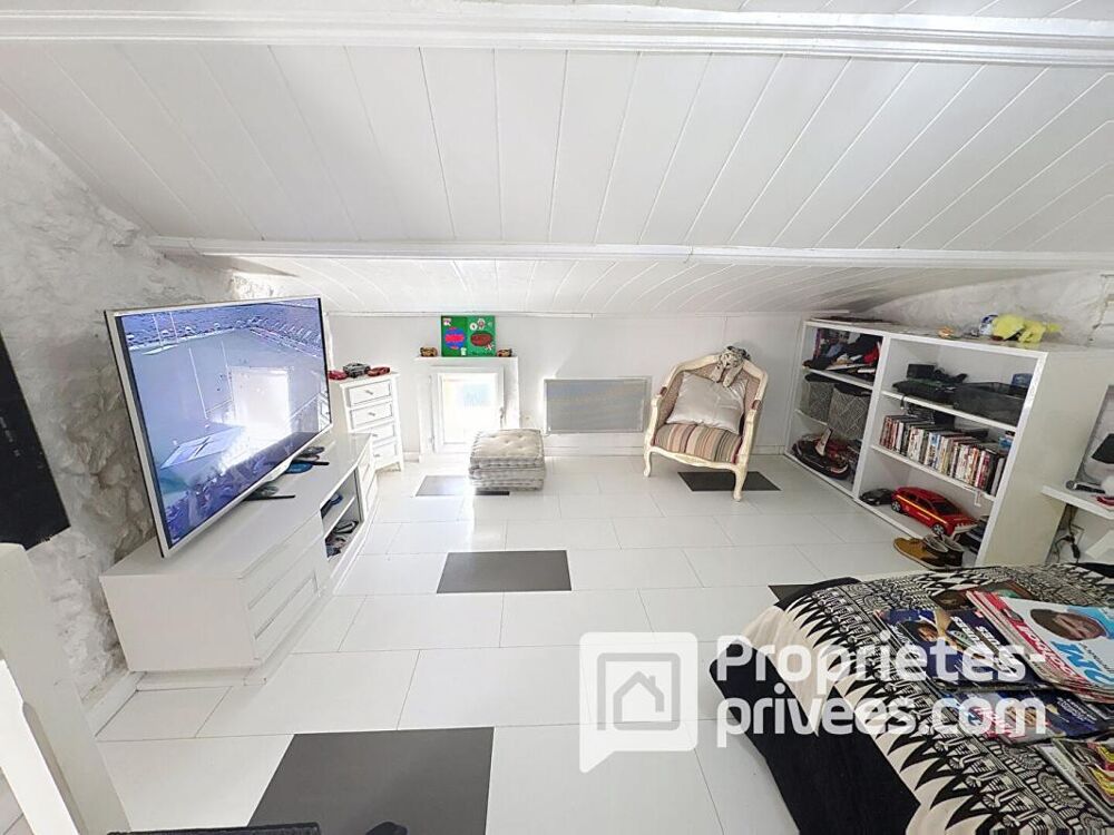 Vente Maison Maison de village atypique et individuelle à Ucciani de 166 m2 Ucciani