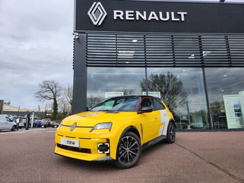 Renault R5 E-Tech Electrique 150 ch autonomie confort Iconic cinq 2024 occasion Coutances 50200