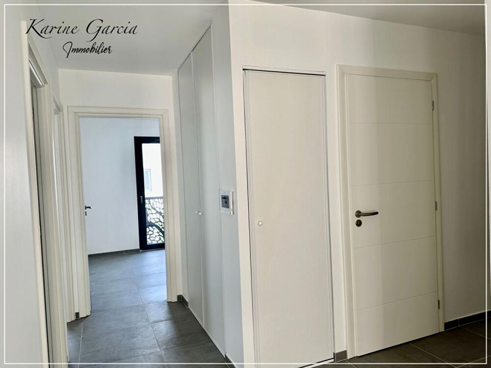 Vente Appartement SIX FOURS LES PLAGES - CONSTRUCTION RECENTE - APPARTEMENT DE TYPE 3 - JARDIN 72 M² - PARKING PRIVATIF SOUS SOL Six fours les plages